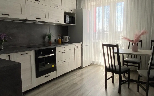 Podelam na Kislova 27 Flat