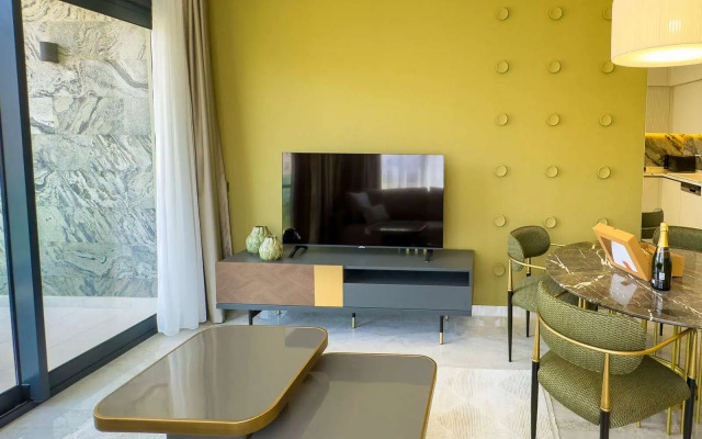Qoople Excellence B19 v 100 m ot morya Apartments