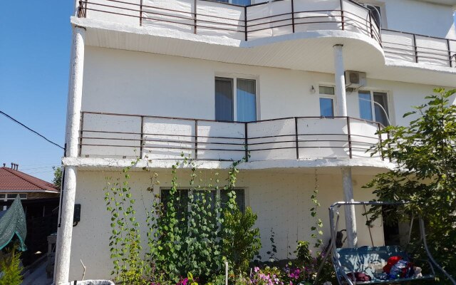 Fiolento Guest House