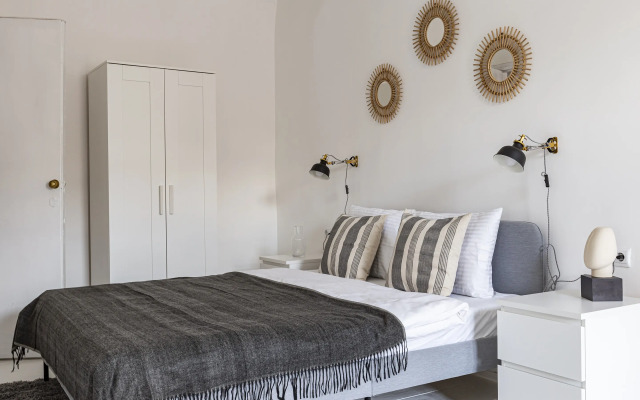 Квартира В Самом Центре С Парковкой