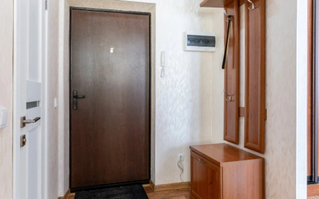 U parka Galitskogo Apart-Otelika na Geroyev Razvedchikov Flat