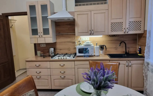 U Kremlya i Zolotoy Naberezhnoy Apartments