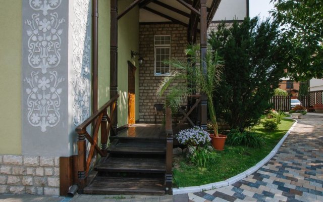 Guest House Konyushenniy Dvor