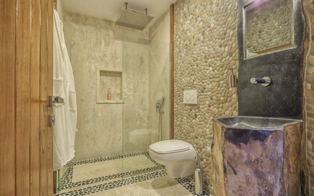 Private Bays & Islands Villa
