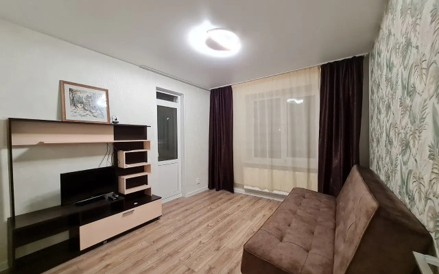 2-Kh Komnatniye white-House Na Spartakovskoy 14 Apartments