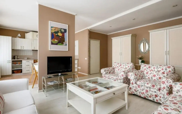 Апартаменты Город Рек на Коломенской 7 New