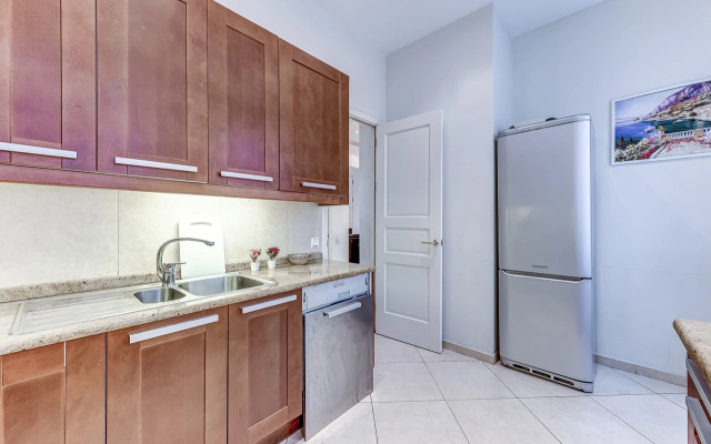 Апартаменты Riviera View 4BR