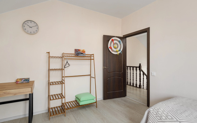 Частный дом просторный рядом с городом