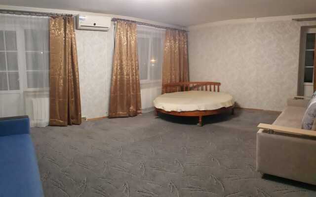 Druzhby 87 Apartments
