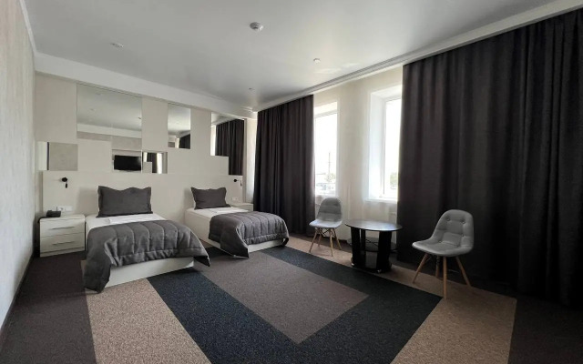Meridian Hotel