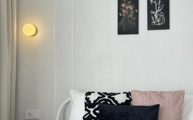 Pink Flat