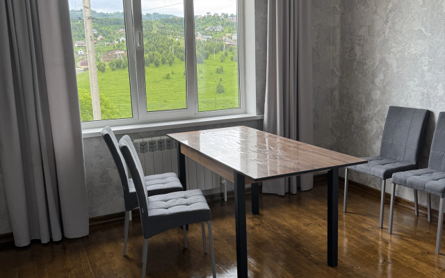 Частный дом новый в черте города