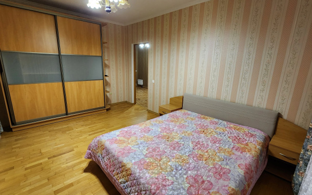 Uyutnaya V 5 Minutakh Do Morya Flat