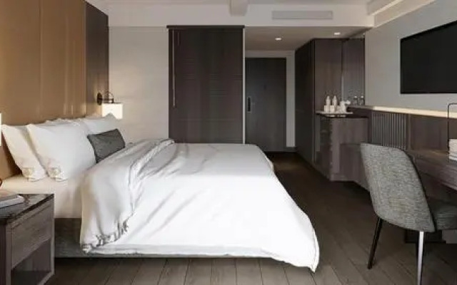 Ramada by Wyndham Bangkok Sukhumvit 11