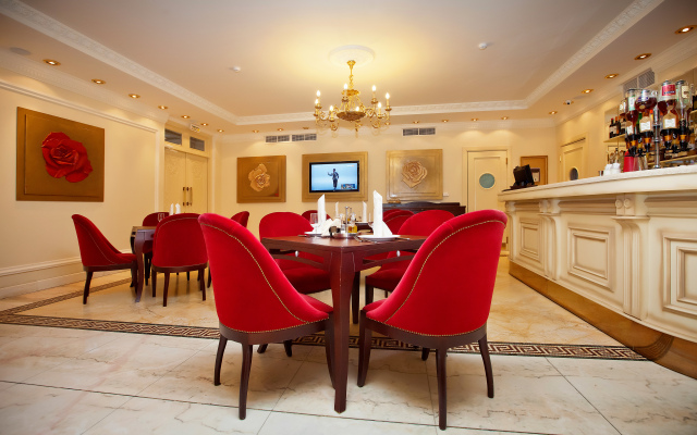 Hotel Pontos Plaza