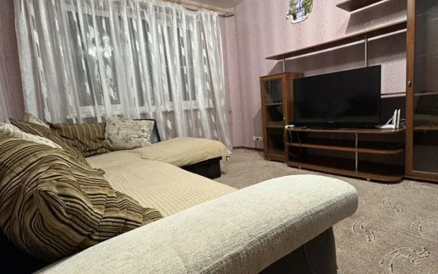 Квартира на бульваре у клиники зрение