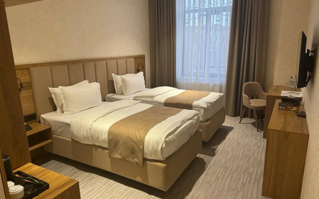 Rivana Boutique Hotel