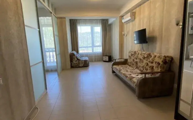 Квартира студия 130 на улице Армавирская 20