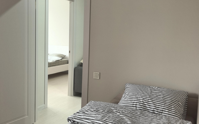 Stilnaya Uyutnaya Evrotryoshka U Volgi Flat