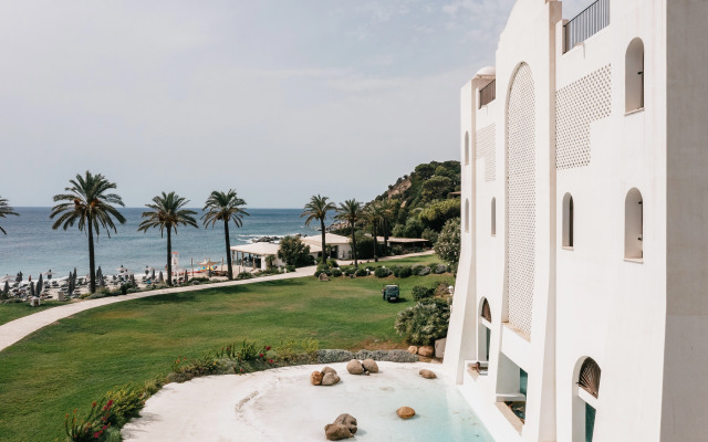 Falkensteiner Resort Capo Boi Hotel