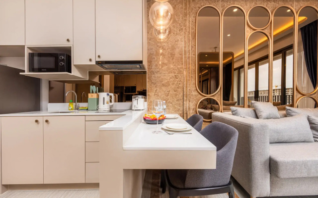 Апарт-отель Bellevue Lagoon Premium by TropicLook