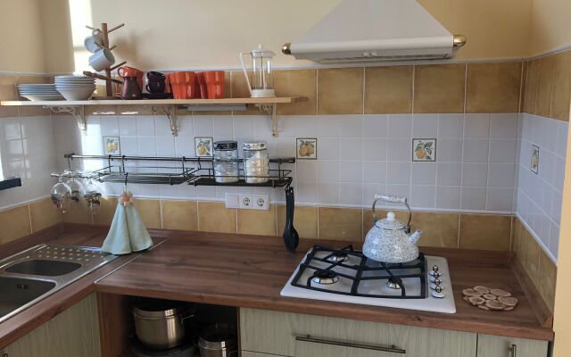 Mirabel Guest House