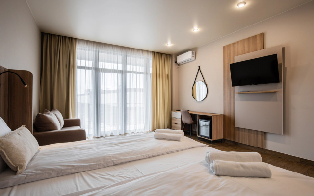 Primorskiy Hotel