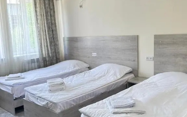 Oasis Hotel Kapan