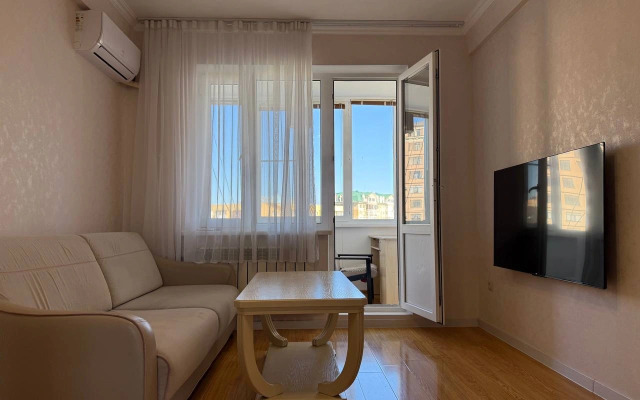 Svetliye S Balkonom I Stilnoy Gostinoy Na Magomedali Magomedzhanova Apartments