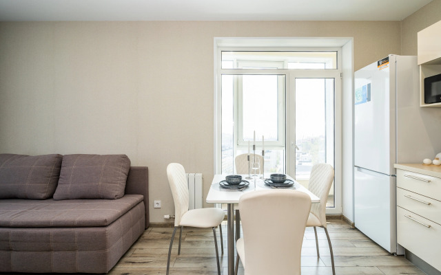 Moreon Prostornye Ryadom S Bukhtoy Zolotoy Rog Apartments