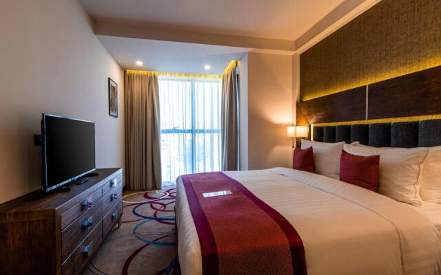 Отель Ramada and Suites by Wyndham Yerevan