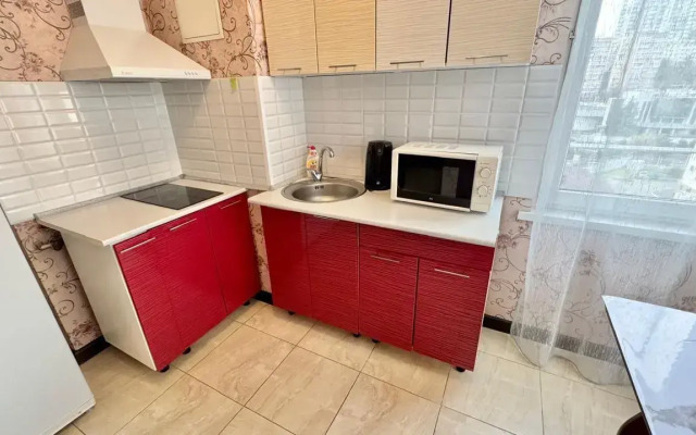 Na Ulitse Volzhskoy, 34 Flat