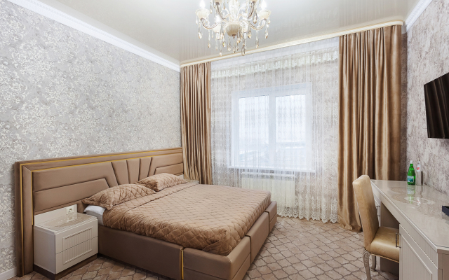 Akropol Hotel