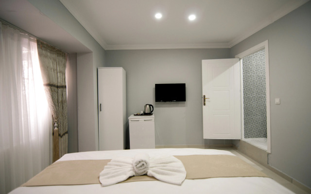 Istanbul Palace Hotel