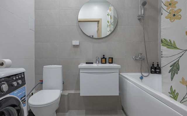 Квартира у Петровны. Студия в Ривер парке