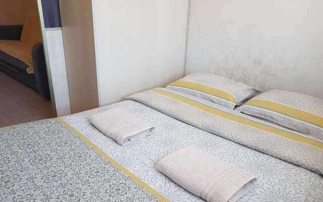 Апартаменты Рядом с Площадью Памяти для Работы и Отдыха