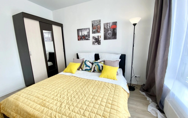Sunny Days Apartment Zhulebino Park 4 Apartments
