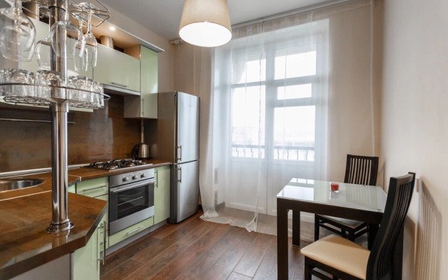 Studiya S Otdelnoy Spalney V Rayone Vokzal Apartmentsa