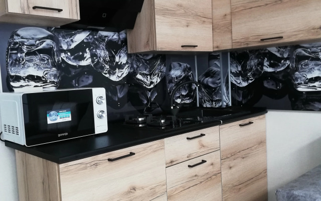 Апартаменты Волжская 83А