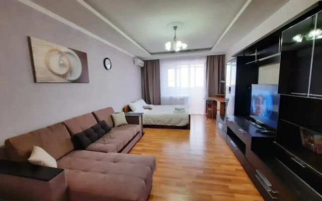Vidovaya V Istoricheskom Tsentre Rostova Flat
