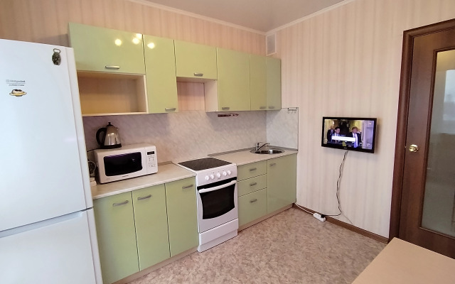 Квартира Отличный день на улице Рылеева , напротив Областной больницы