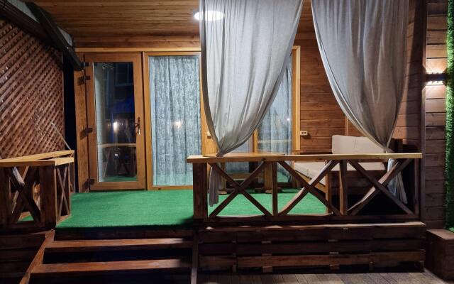 Viktoriya Guest House