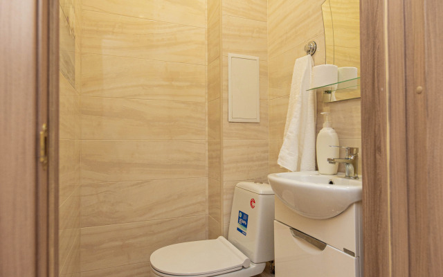 Квартира 3 комнатная квартира улица Республики,92