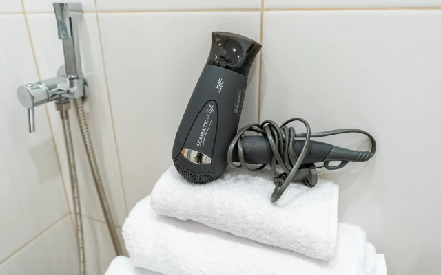 Dizaynerskaya Dvukhmestnaya Studiya Flat