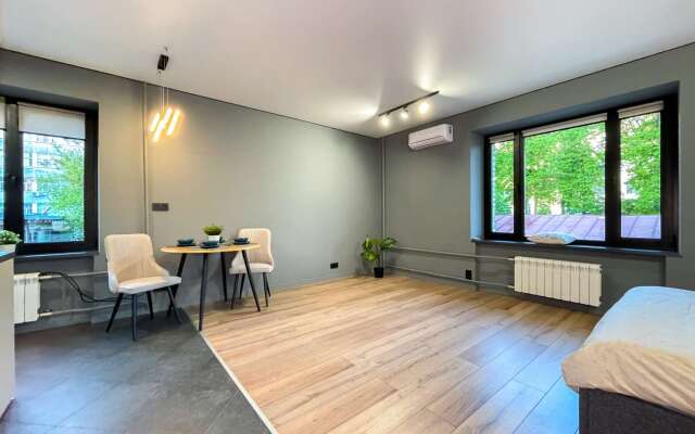 Studiya v stile loft ryadom s Vdnkh Apartments