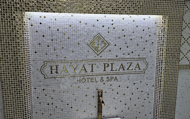 Hayat Plaza Hotel & Spa