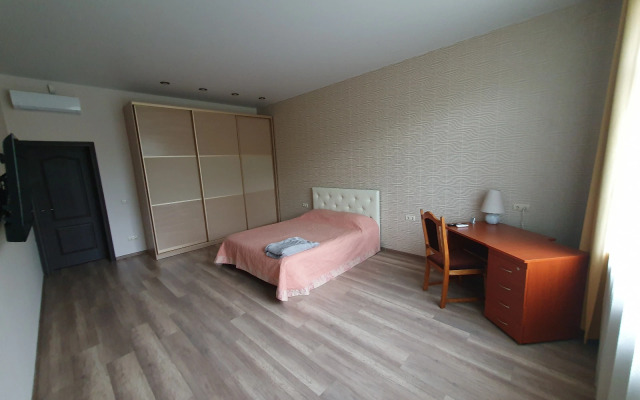 Na Bardina-Hutorskoj 93 Private house