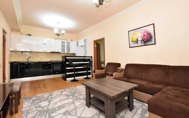 3-K v Novostroyke, Ulitsa Argishti, Gl933 Flat