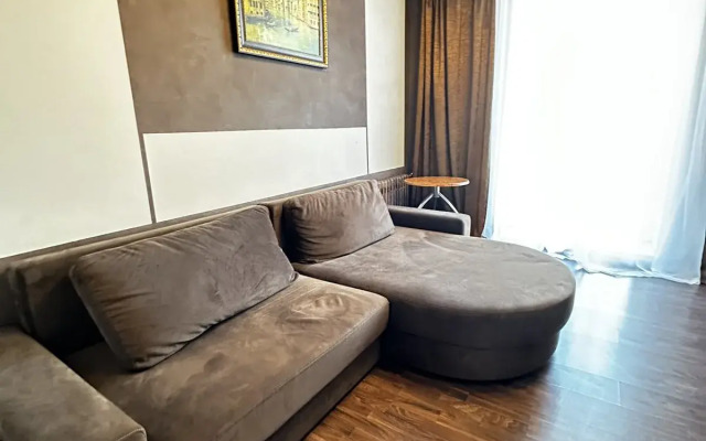 Квартира  Возле ЖД Вокзала