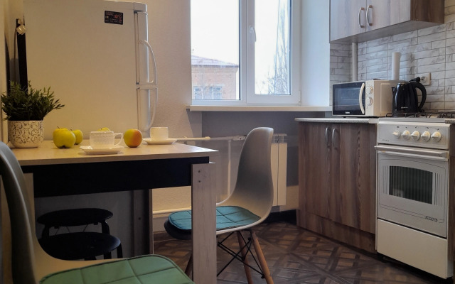 Квартира на Пр Микрорайон  Горняк Д 22